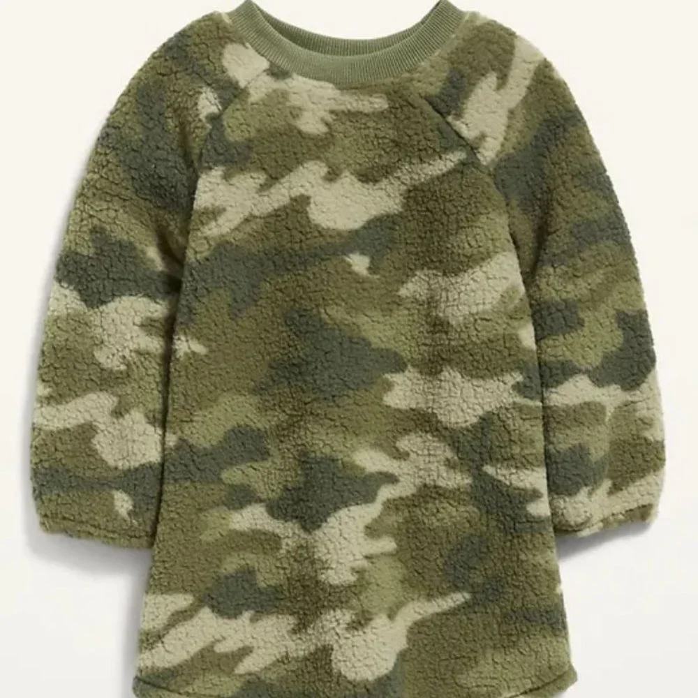 Old Navy Olive Camouflage Crew-Neck Sherpa Dress